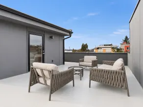 Rooftop Retreat w Stunning Views - Ballard Gem - Image 4