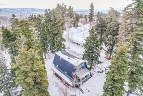 Warm Mountain Getaway | Hot Tub - Kids Loft - BBQ - Image 2