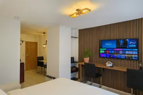 Premium Budget Studio - Image 4
