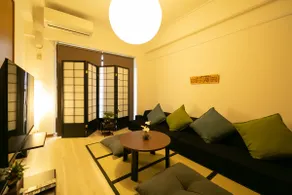 Osaka Station Modern Stay - Direct to Namba & Kyoto - Up to 6 Guests - Image 4