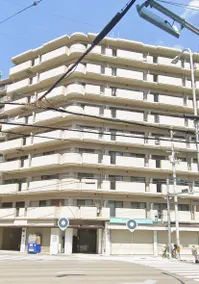 Osaka Station Modern Stay - Direct to Namba & Kyoto - Up to 6 Guests - Image 5