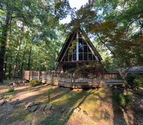 A-Frame; Near Lake-Waterfalls-Hiking Trails - Image 5