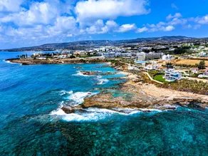 Sea Front Villa, HEATED Private Pool, Amazing location Paphos 323 - Image 2