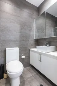 Colourful Darlinghurst Home In Perfect Location by Hyde Park - Image 5