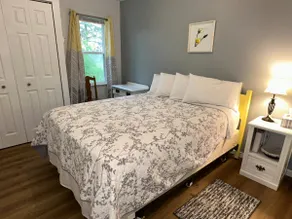 Finger Lakes Country Corner Cottage in Penn Yan - Image 3