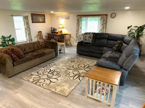 Finger Lakes Country Corner Cottage in Penn Yan - Image 4