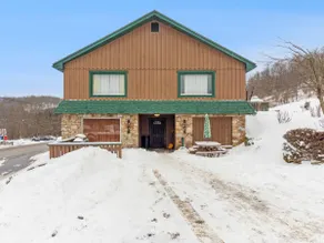 6BR - Sleeps 18 Near Seven Springs & Hidden Valley - Image 3