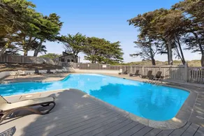 4BR luxury home with amazing views, beach access - Image 2