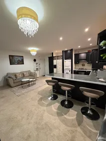 Modern 2-Bedroom Burnham High Street - Image 4