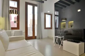Lonja Suites Apartments - Image 4
