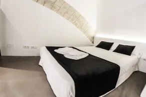 Lonja Suites Apartments - Image 5
