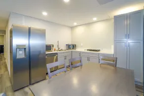 220 Spacious Family Suite by Downtown Concord - Image 5