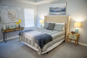 Modern Oak w/ 4BR|5BD Sleeps 12 - Image 5