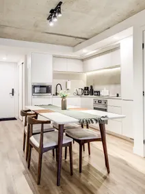 Amazing central 2-BR in MTL |38 - Image 4
