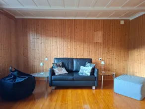 Airbnb NE12 - alpacas and the bleating of goats - Image 4