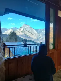 6 bed room apartment in mountain - Image 2