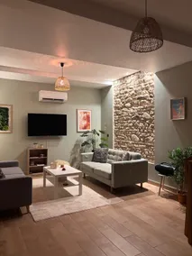 Apartment in Cusset - Image 3