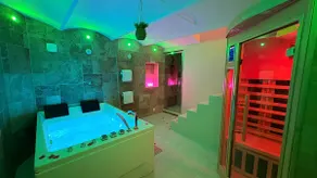 Refuge des intimes - Spa & Sauna en Cave - Image 4