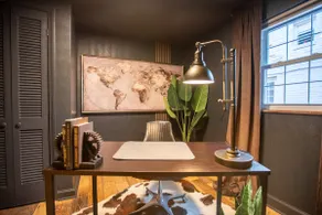 Moody Luxe Estate/King/Netflix/Firetable/Fuse-ball - Image 3