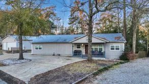 Our Happy Lake House - Image 3