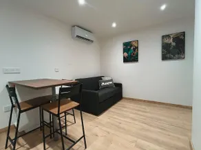 Charming apartment in the center of the village. - Image 2