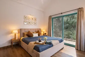 Designer 3BHK Villa with Pvt Pool Near Vagator beach - Image 4