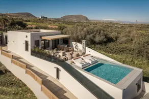 Maison Althera Brand New 3BR Villa with Private Pool - Image 2