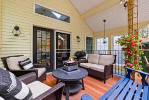 The MainStay | Modern Retreat with Parking - Image 5