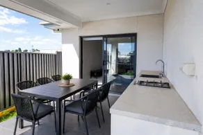 Large 4-Bed Family Home | Ideal for Longer Stays - Image 5