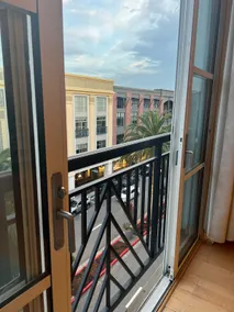 Luxus-Apartment in San Jose Upscale Santana Row - Image 2