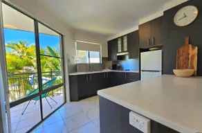 Couples Apartments in a Noosaville Resort - Image 4