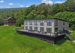 Private Luxury Panoramic Catskill Views with Pool - Image 3