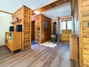 Canosia Rustic Retreat - Image 5