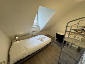 Bright Compiègne apartment - Image 3