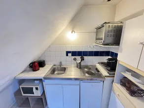 Bright Compiègne apartment - Image 5