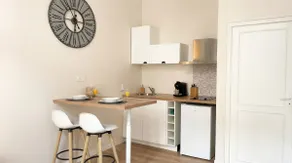 Modern cocoon in the heart of Libourne - Image 3