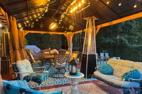 Hudson Valley Suite Home Cinema, Fireplace, Gazebo - Image 3