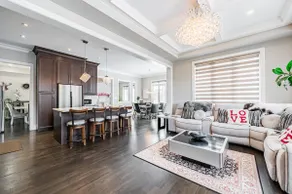 Big House near China Town, QEW, Airport, Mississauga South - Image 3