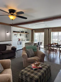 Elk Mountain Lake Lodge - Image 3