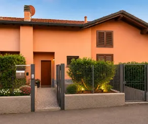 Lilly House -Garden Home near Lake Como Switzerland and Milan - Image 2