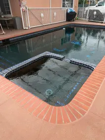 Home with pool & hot spa - Image 4