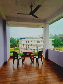 Shanti Manor Inn with Balcony n Party Hall - Image 2
