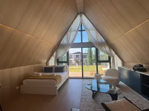 Smart Stylish Stay | Sunroom, BBQ & Basketball Fun - Image 5