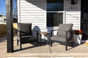 Cozy Oak Stay 5 min from Downtown SGF - Image 4