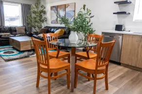 Cozy Oak Stay 5 min from Downtown SGF - Image 5
