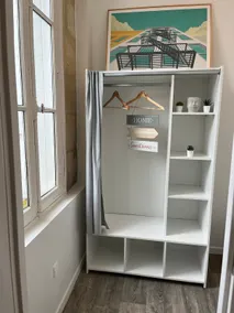 Independent two-room apartment in a characterful house - Image 4