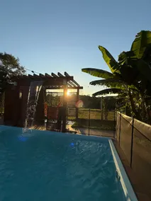 Refuge in the midst of nature with swimming pool and waterfall - Image 3