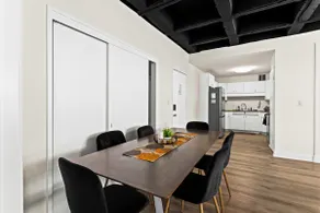 Trendy Buckhead Retreat - Image 3