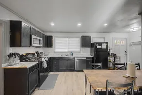 The McMaster Home - Spacious and Pet friendly - Image 3