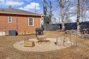 The McMaster Home - Spacious and Pet friendly - Image 4